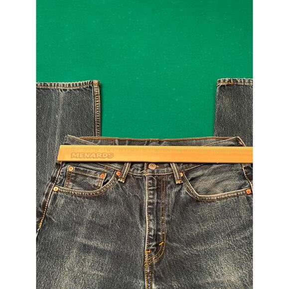 Levi's 505 Jeans Dark Wash Mens 32x32 Classic Fit Straight Cut - Picture 5 of 8